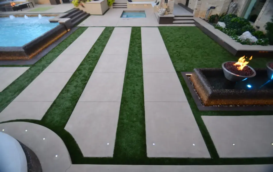 HGTV Ultimate Pool See Thru Pool - Claffey Pools