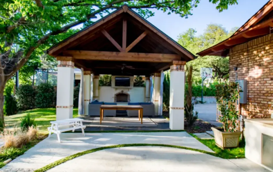 Fort Worth Extreme Hillside Swimming Pool Project - Claffey Pools