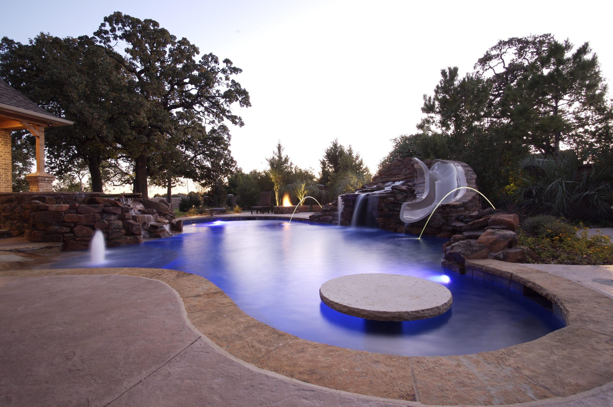 oasis pool construction