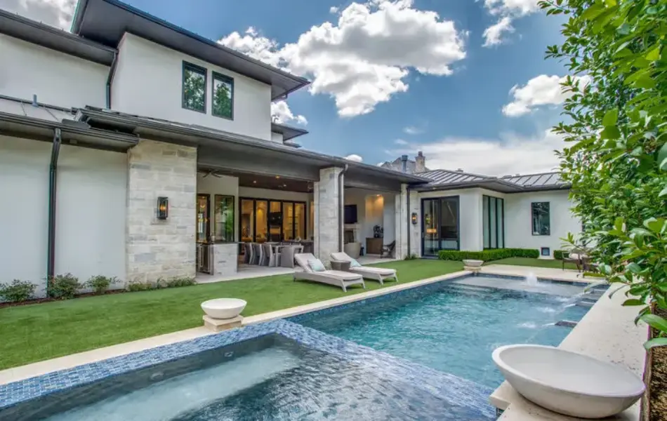 Dallas Straightline Swimming Pool Project - Claffey Pools