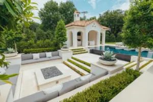 Award-winning luxury negative edge pool with integrated spa and outdoor cabana