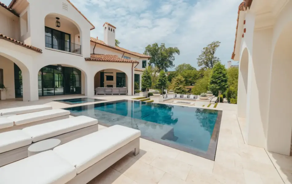 Award-winning luxury negative edge pool with integrated spa and outdoor cabana