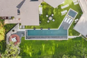 Bird's-eye view of geometric pool